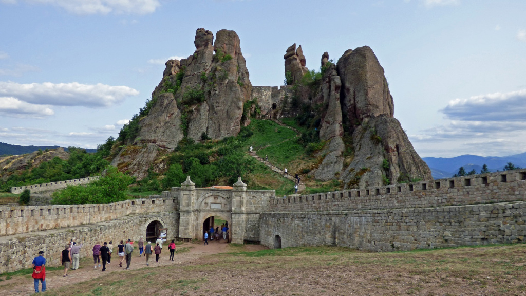 belogradchik-2711435_1920.jpg